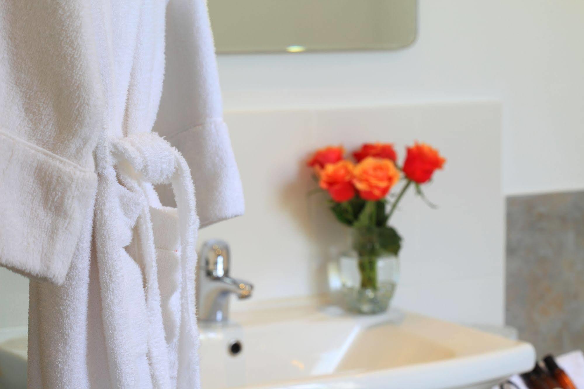 Linkside 2 Self-Catering Hotel มอสเซิลเบย์ ภายนอก รูปภาพ
