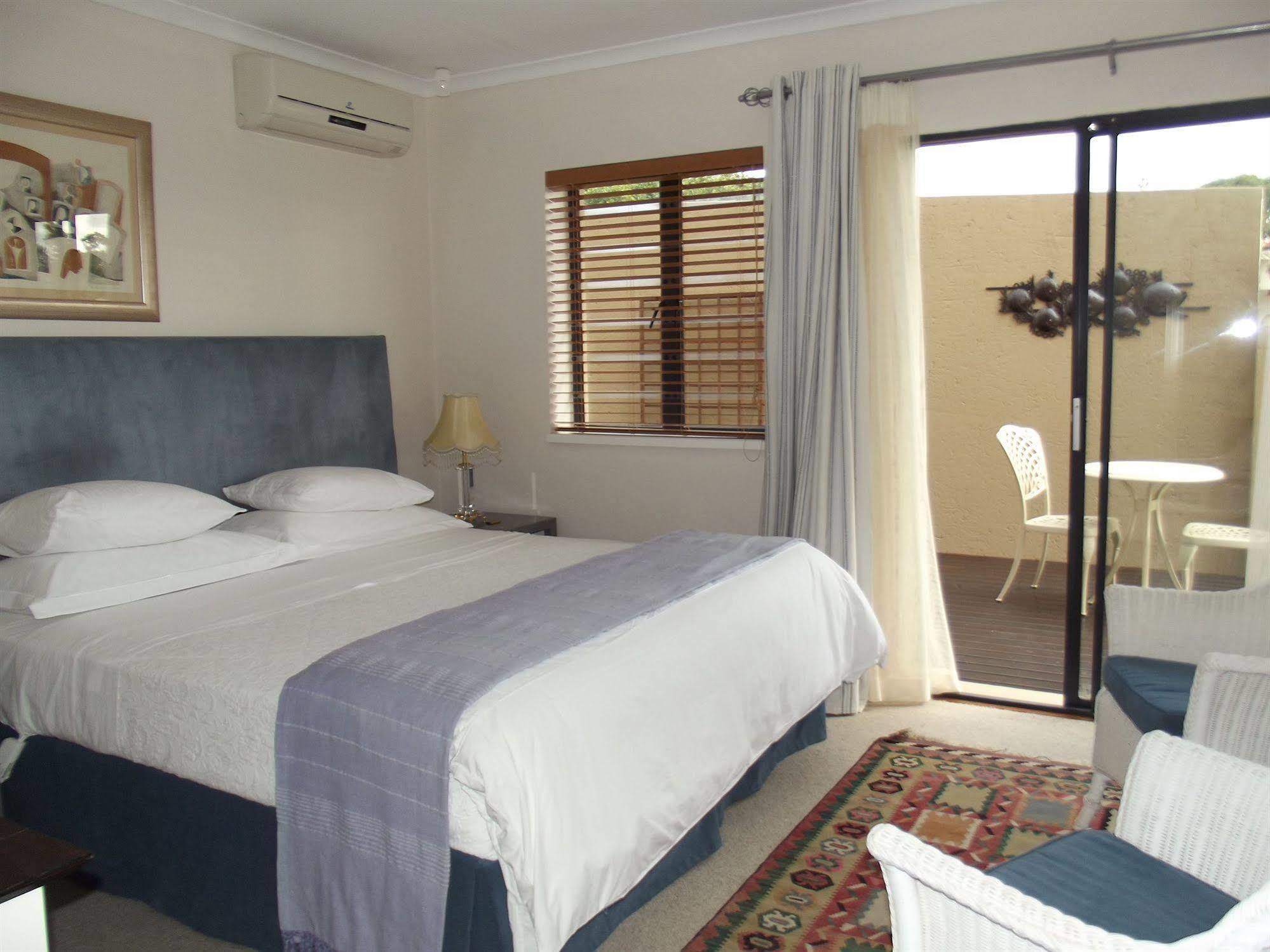 Linkside 2 Self-Catering Hotel มอสเซิลเบย์ ภายนอก รูปภาพ